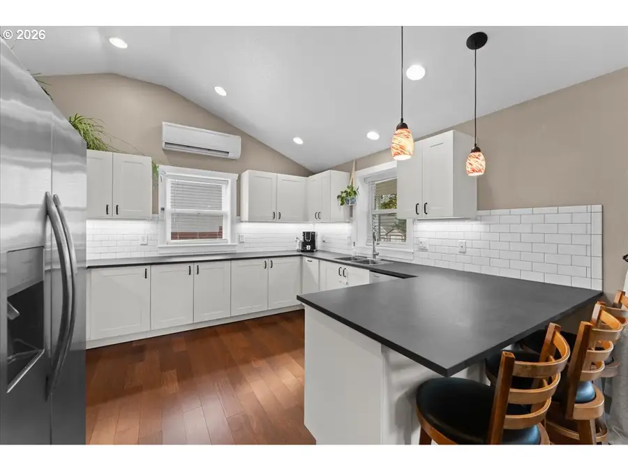 16366 Front Ave, Oregon City, OR 97045 - #3