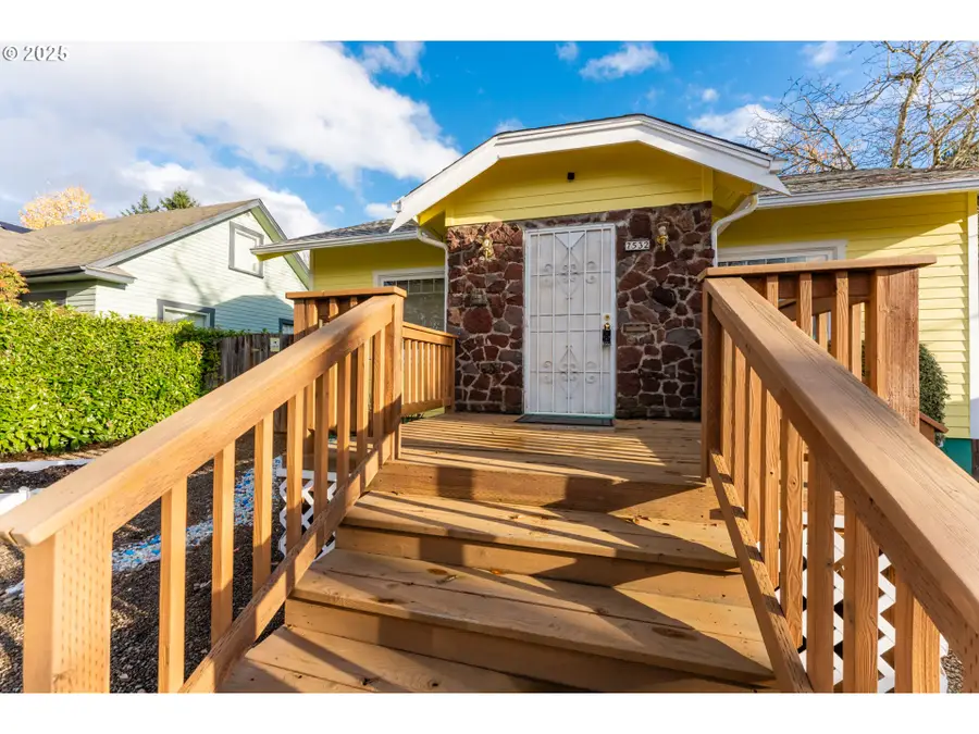 7532 N Heppner Ave, Portland, OR 97203 - Image #3