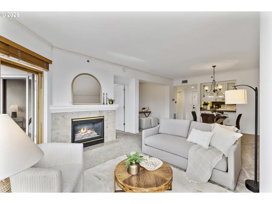 1132 SW 19th Ave #505, Portland, OR 97205 - #2