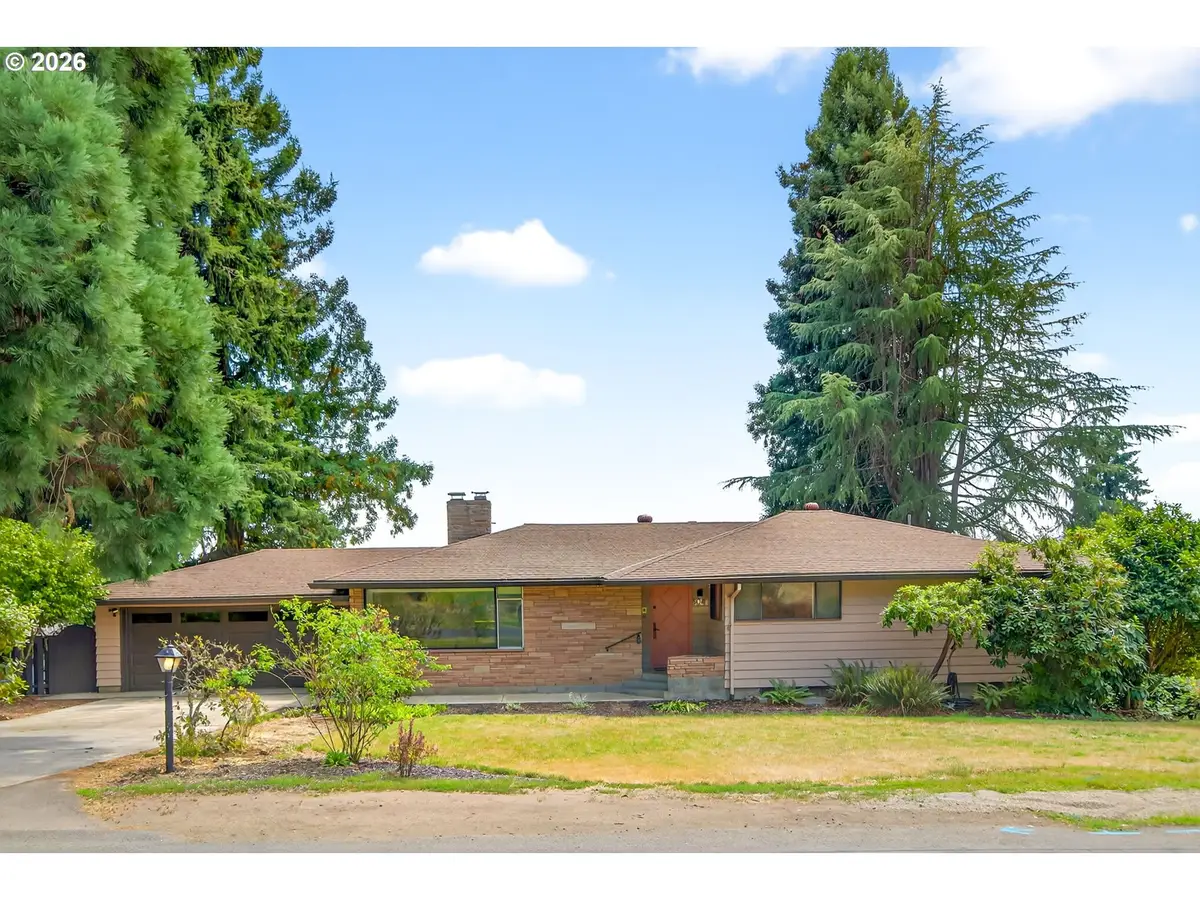 504 Meadow View Rd, Forest Grove, OR 97116 - #1