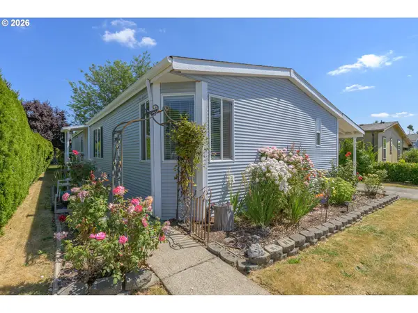 301 E Columbia #75, Newberg, OR 97132