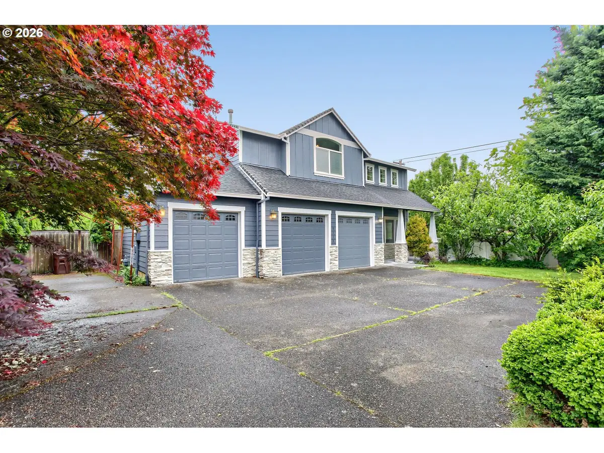 9113 SE Northpoint Ct, Happy Valley, OR 97086 - #1