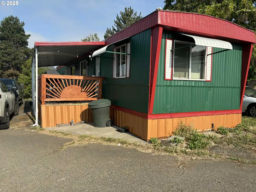 2071 NE Stephens St #M8, Roseburg, OR 97470 - Image #2