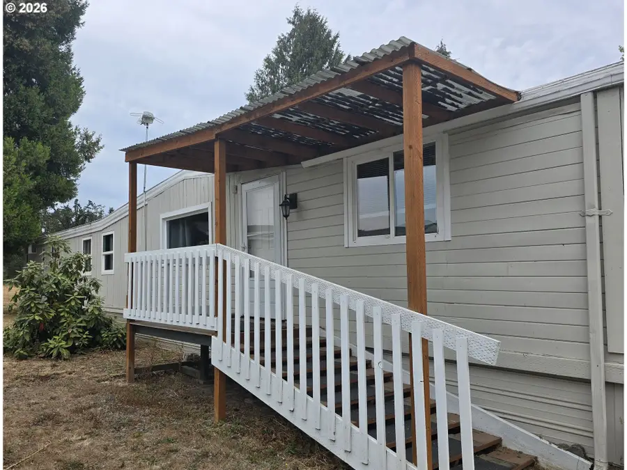 1125 58th St #96, Springfield, OR 97478 - #2