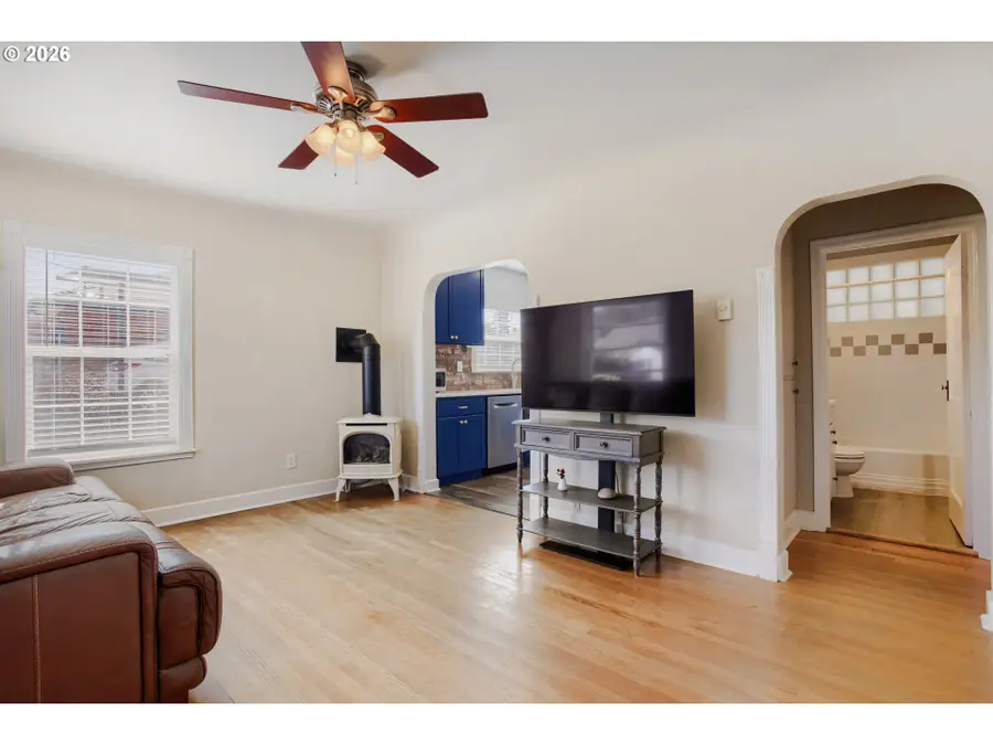 2928 NE 2nd Ave, Camas, WA 98607 - #3