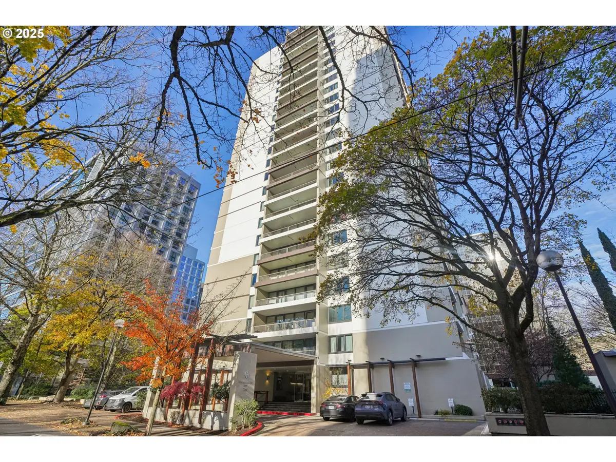 255 SW Harrison St #12E, Portland, OR 97201 - Image #1