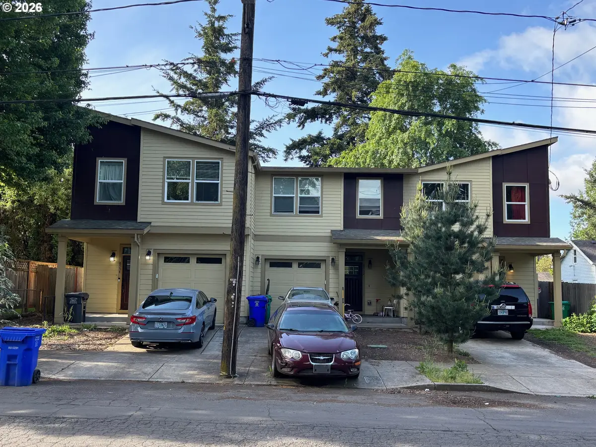8550 SE Brooklyn St, Portland, OR 97266 - #1