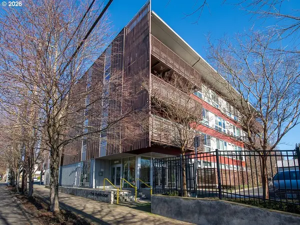 3970 N Interstate Ave #208, Portland, OR 97227