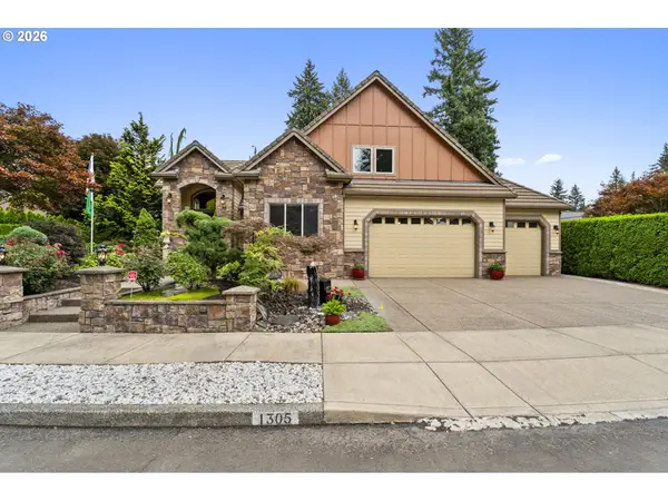 1305 NE 148th Pl, Vancouver, WA 98684