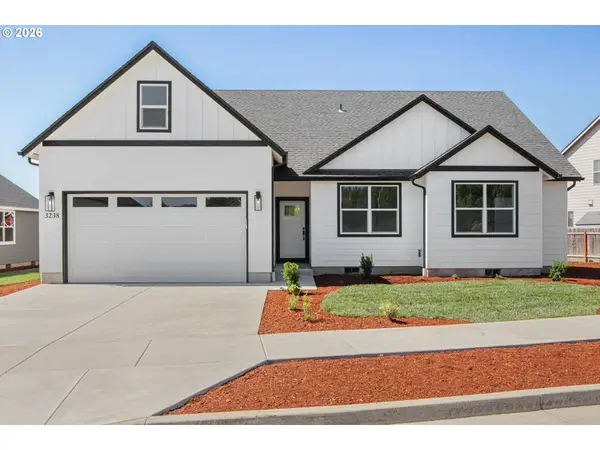 3238 NW 23rd Ave, Albany, OR 97321