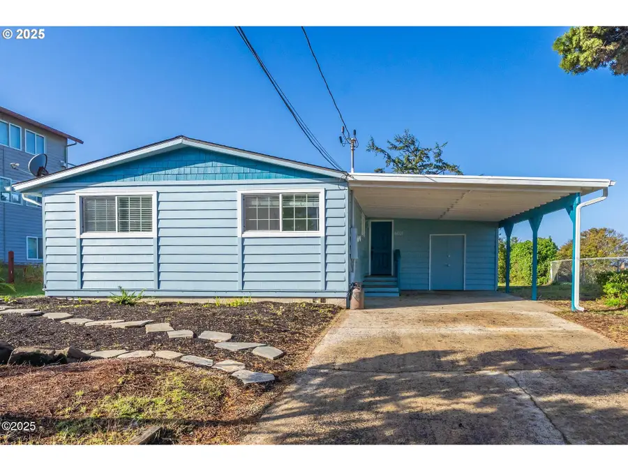 4601 SW Coast Ave, Lincoln City, OR 97367 - #2