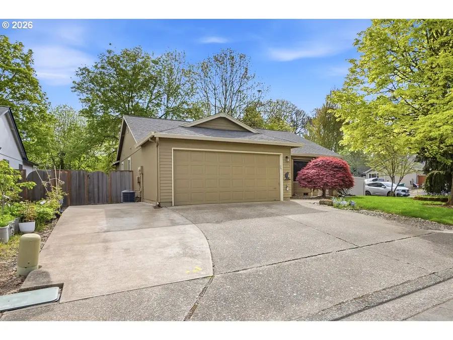 1214 SW 213th Ave, Beaverton, OR 97003 - #2