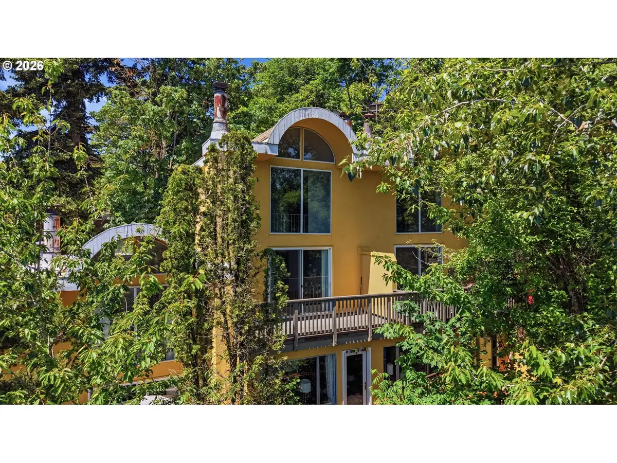839 SW Broadway Dr #74, Portland, OR 97201 - #1