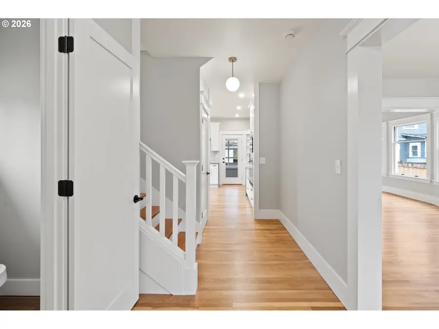 4511 N Commercial Ave, Portland, OR 97217 - #3