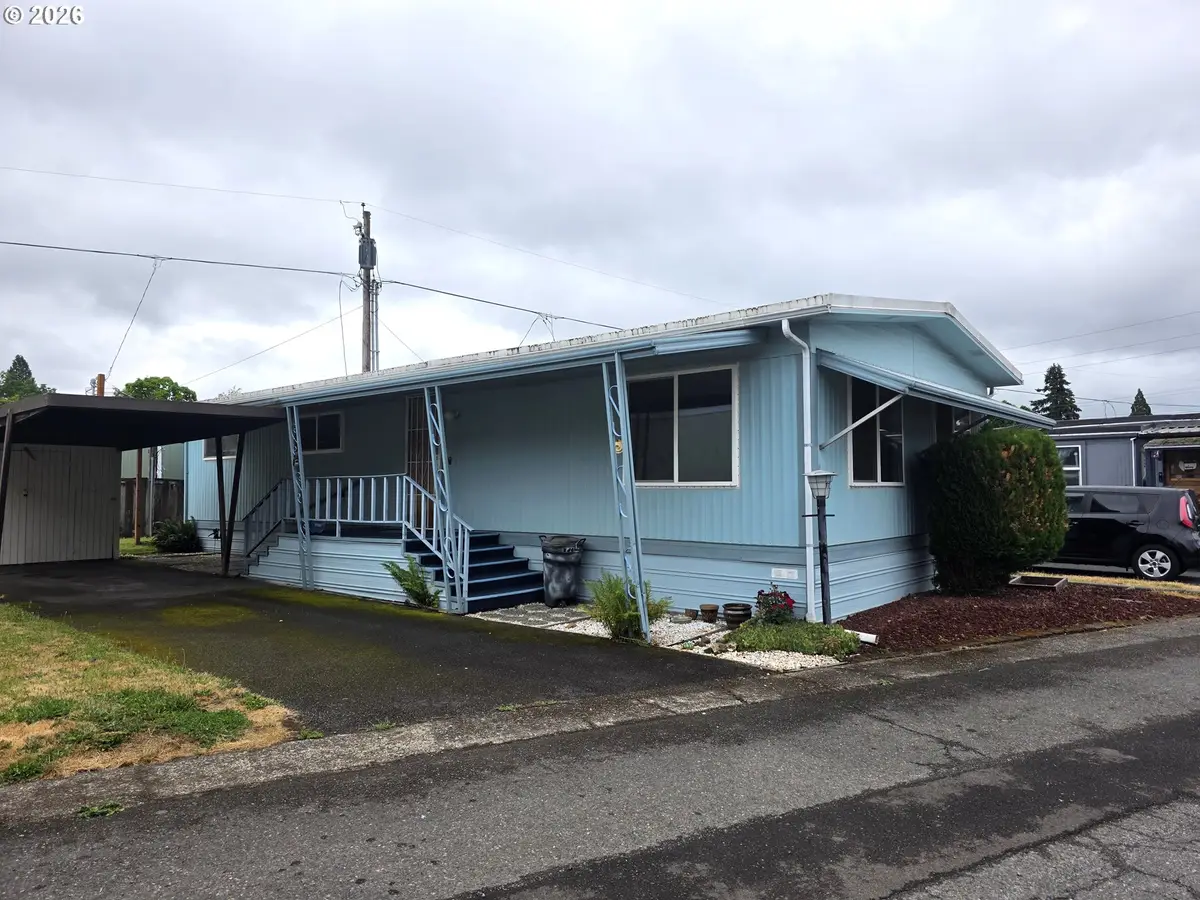 13045 SE Stark St #112, Portland, OR 97233 - #1
