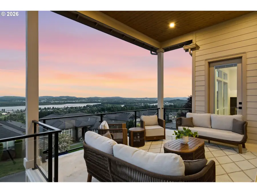 727 W Alder Ct, Washougal, WA 98671 - #2