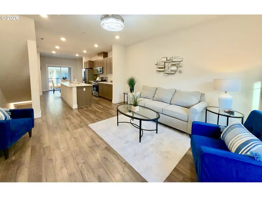 15942 NW Hosmer Ln, Portland, OR 97229 - #3