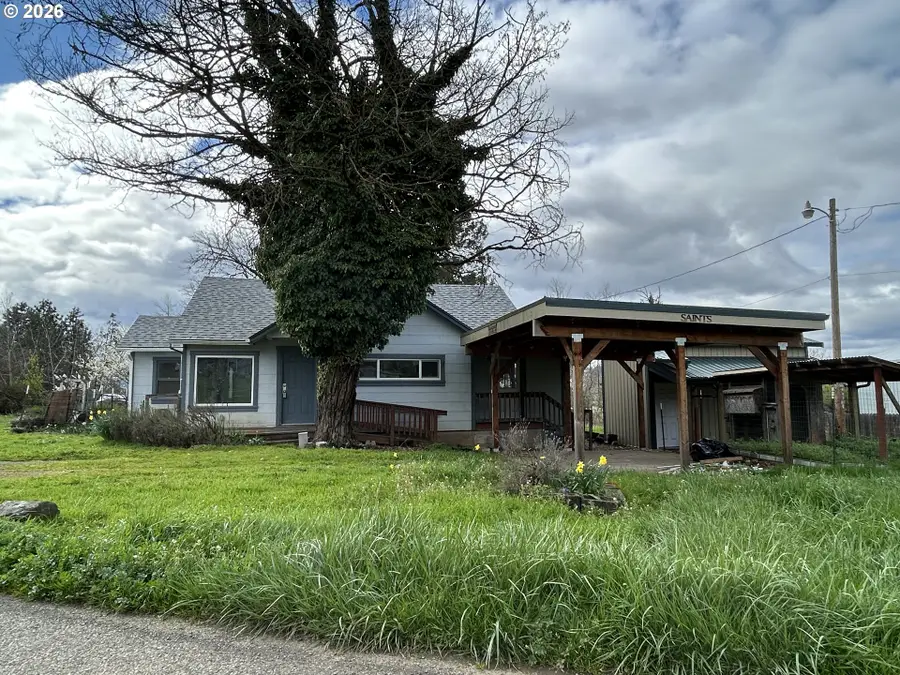 1764 Old Town Loop Rd, Oakland, OR 97462 - #3