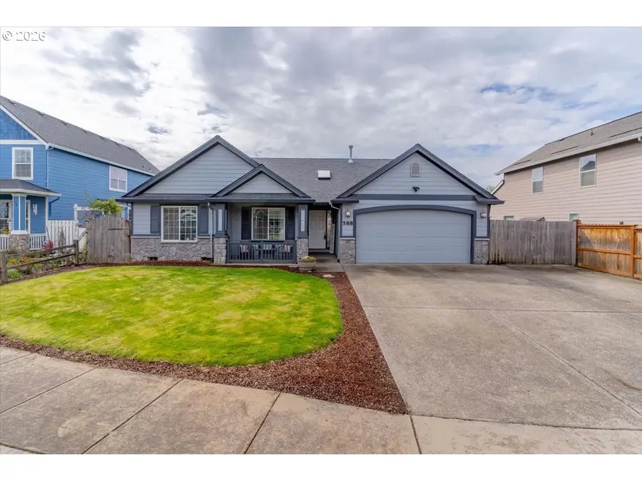 588 West Ln, Molalla, OR 97038 - #2