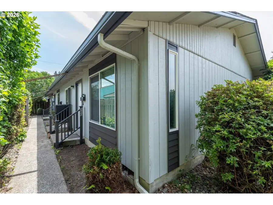 360 24th Ave, Longview, WA 98632 - #3