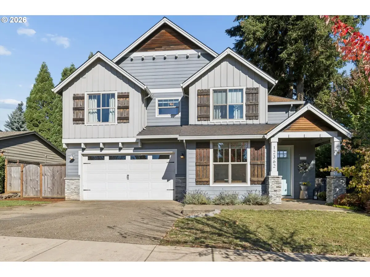 12362 Hampton Dr, Oregon City, OR 97045 - #1