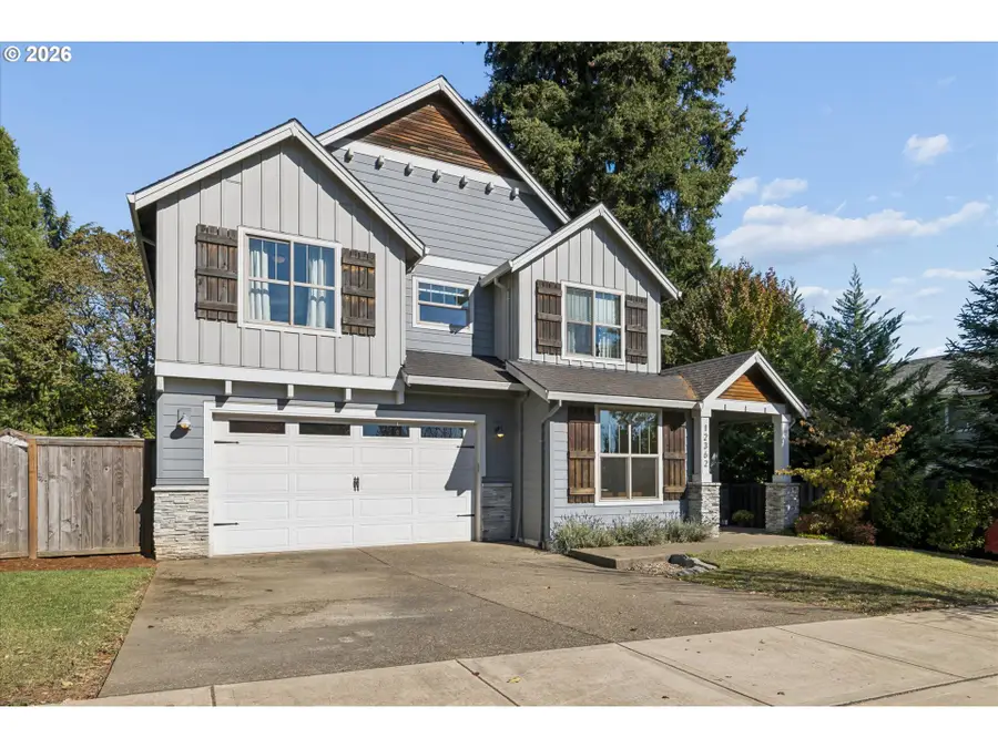 12362 Hampton Dr, Oregon City, OR 97045 - #2