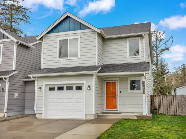 15 NW 6th Pl, Warrenton, OR 97146