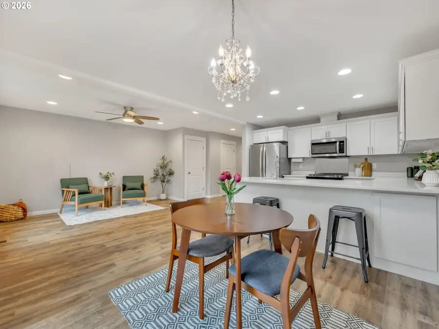 15 NW 6th Pl, Warrenton, OR 97146 - #3