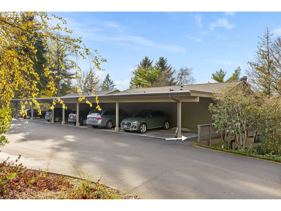 7734 SW Barnes Rd #A, Portland, OR 97225 - Image #3