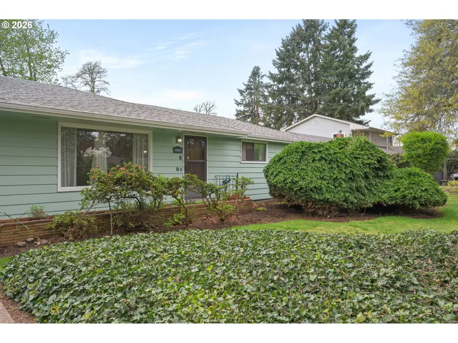 2028 Monterey Ln, Eugene, OR 97401 - #3