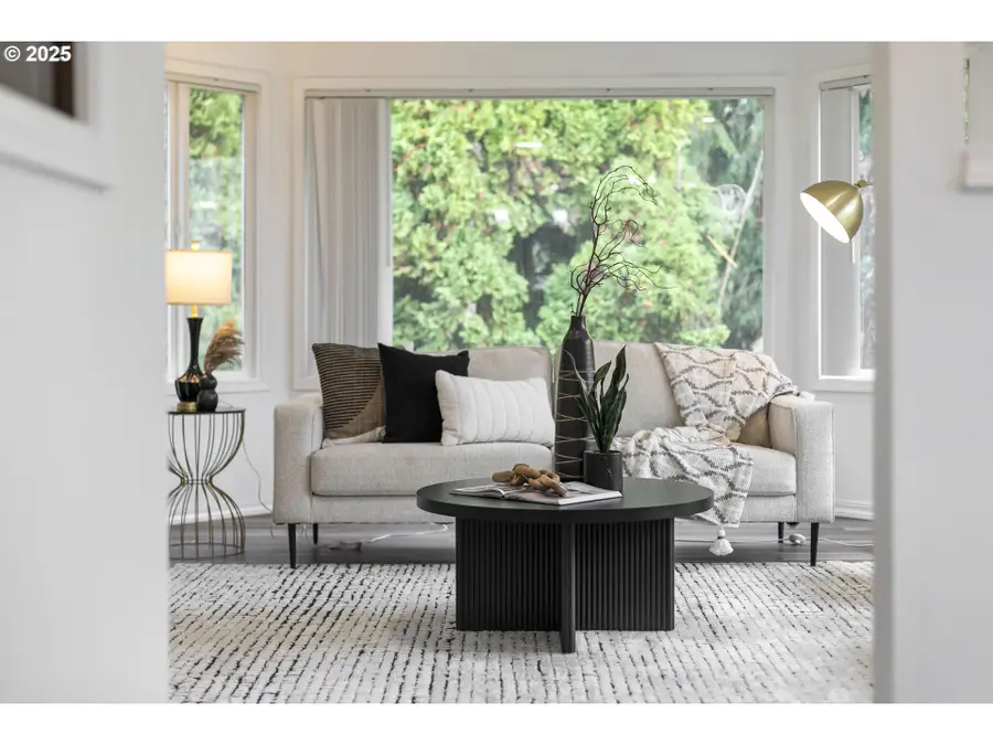 19080 SW Brooklawn Pl, Beaverton, OR 97003 - Image #3