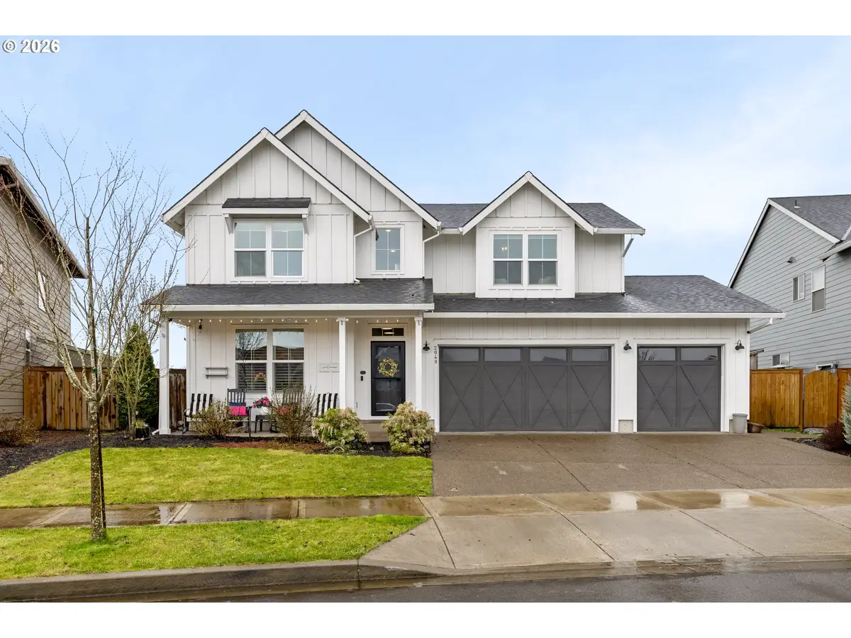2049 NW Mcgarey Dr, McMinnville, OR 97128 - #1