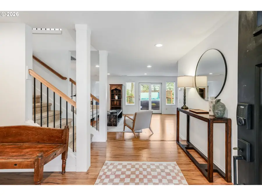 610 SW Primrose St, Portland, OR 97219 - #2