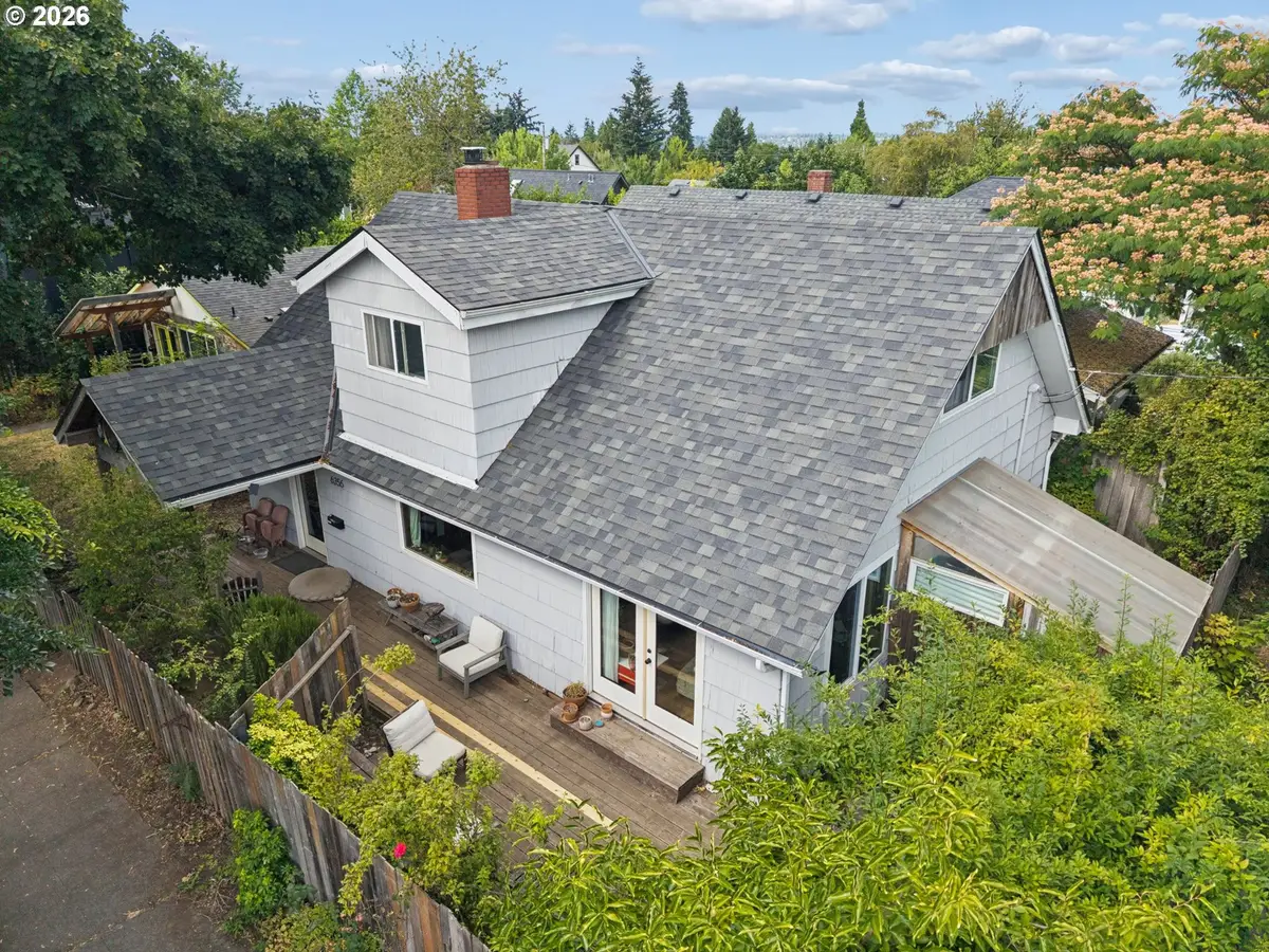 6356 NE Durham Ave, Portland, OR 97211 - #1