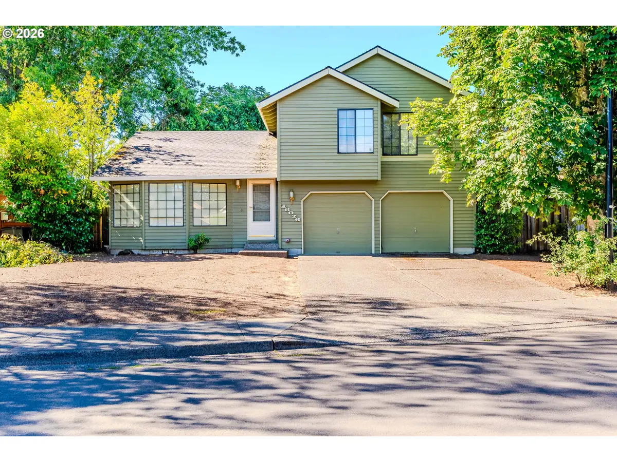16076 NW Oak Hills Dr, Beaverton, OR 97006 - #1