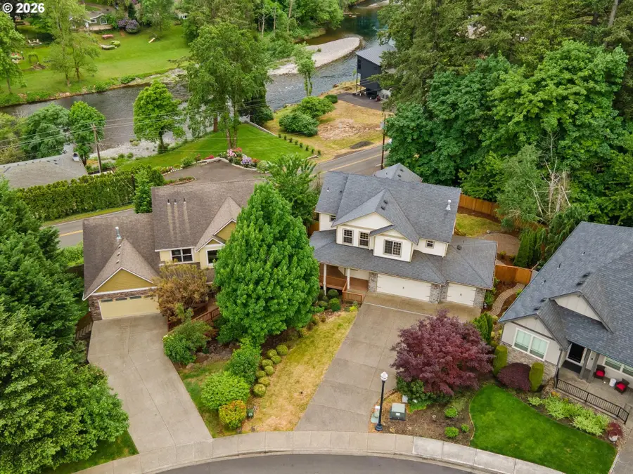 860 N P St, Washougal, WA 98671 - #2
