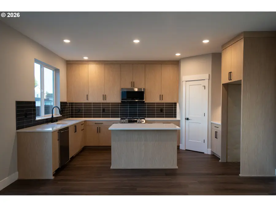 3435 SE 8th Avenue, Battle Ground, WA 98604 - #2