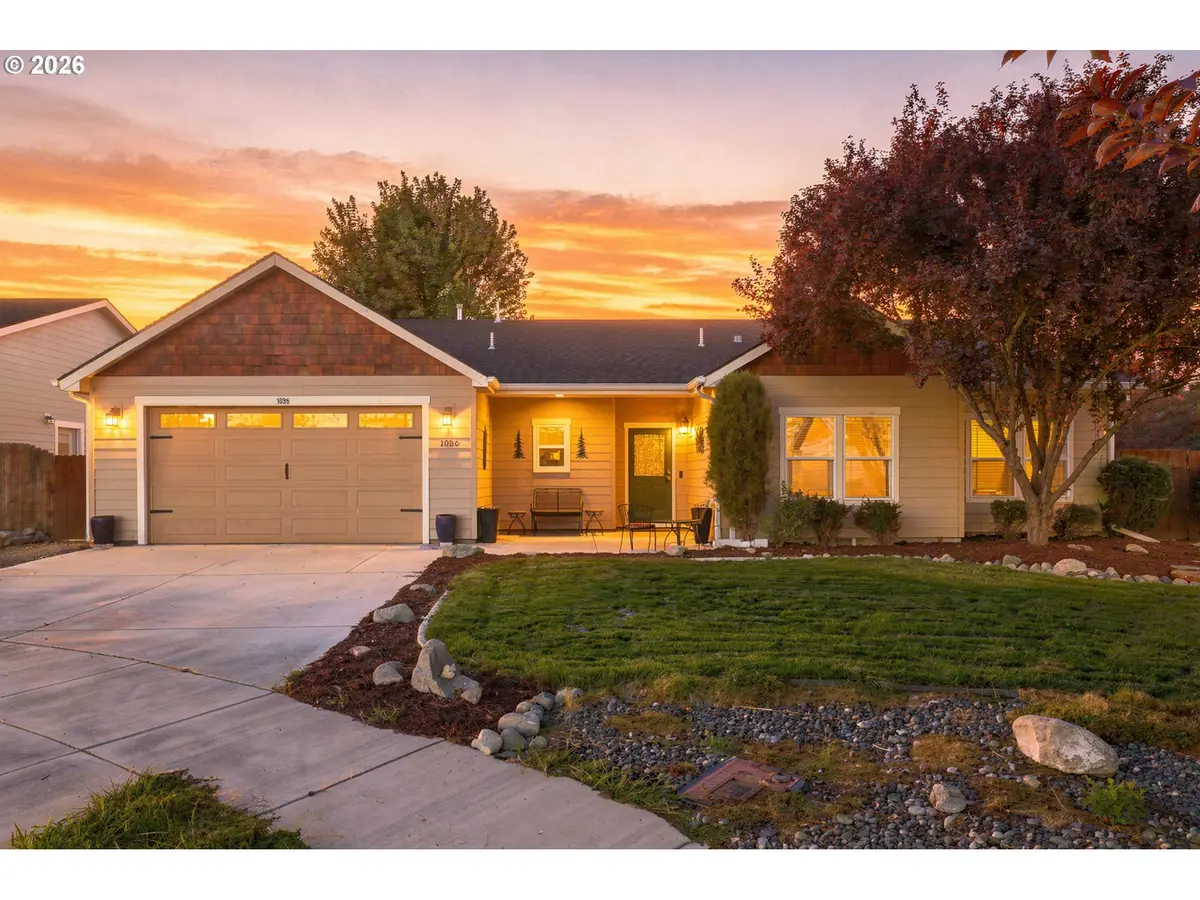 1036 SW Olive Ct, Hermiston, OR 97838 - #1