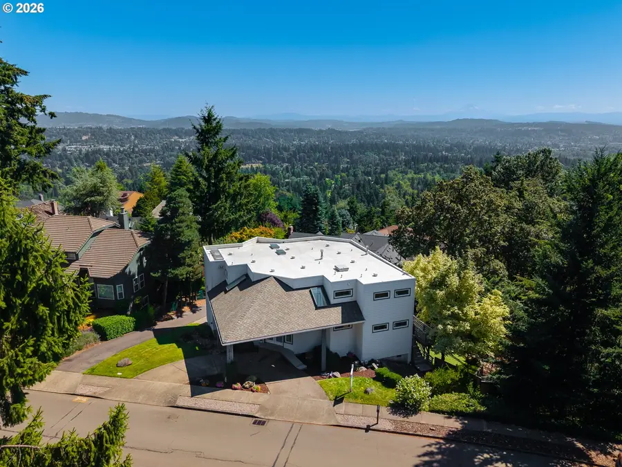 2906 Carriage Way #B, Northwest Clackamas, OR 97068 - #3