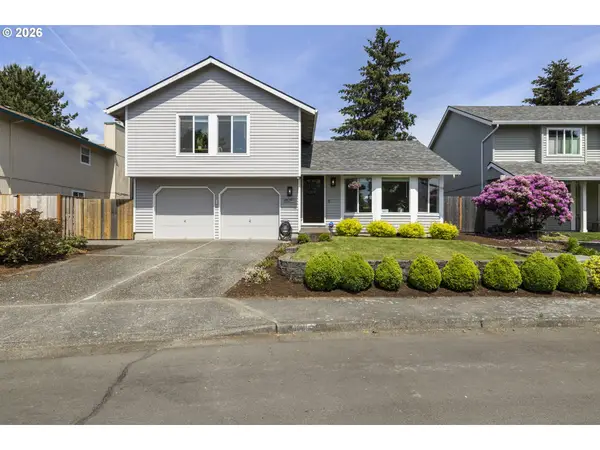 16097 NW Oak Hills Dr, Beaverton, OR 97006