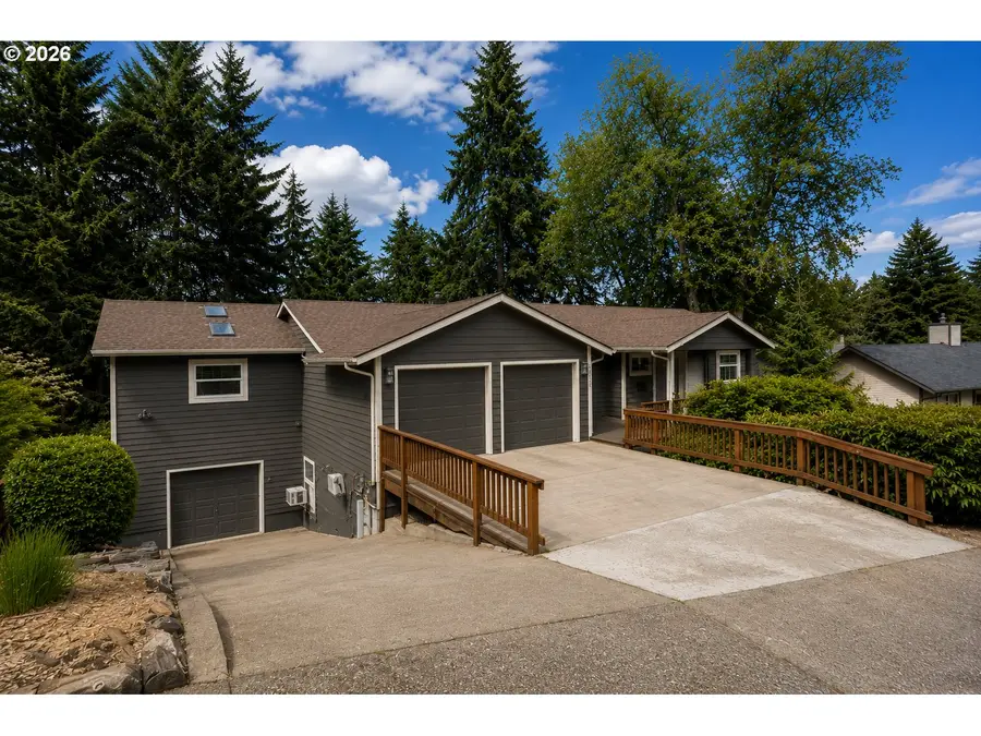 2323 W 28th Ave, Eugene, OR 97405 - #2
