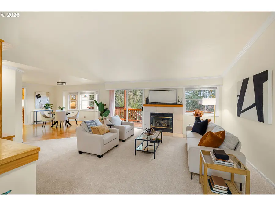 2323 W 28th Ave, Eugene, OR 97405 - #3