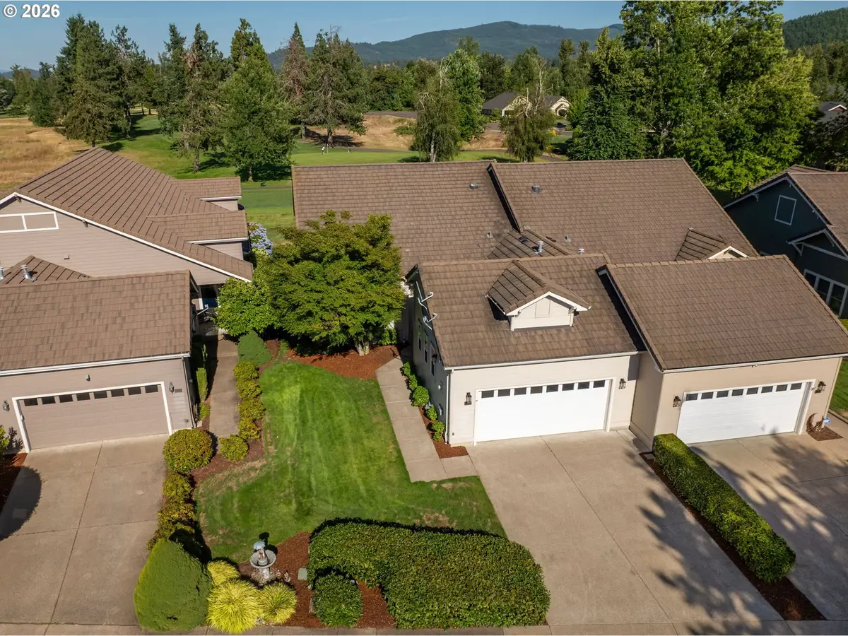 40 Magnolia Dr, Creswell, OR 97426 - #1