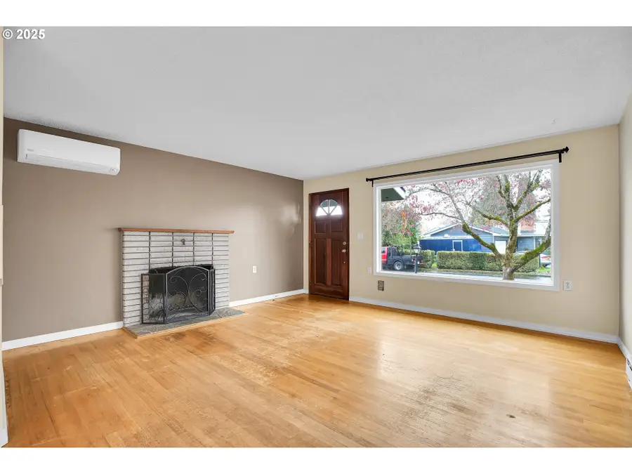 965 Cornell Ave, Gladstone, OR 97027 - Image #3