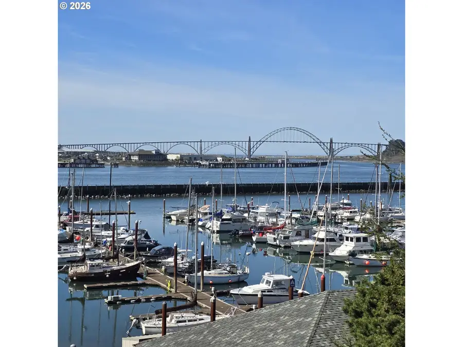 1000 SE Bay Blvd #A-3, Newport, OR 97365 - #2