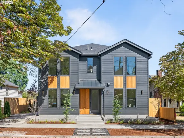 2077 SE Harold St #3, Portland, OR 97202