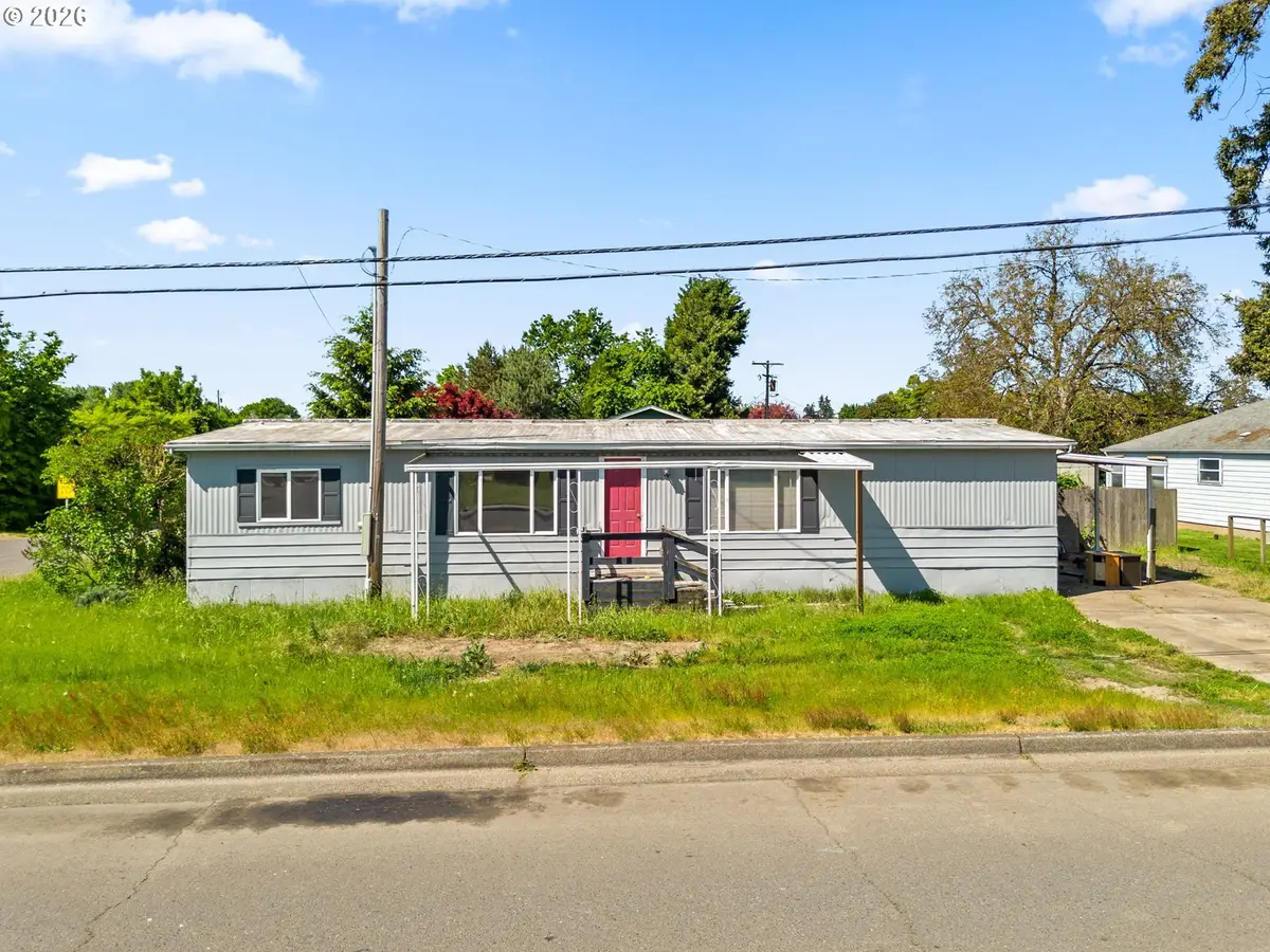 1596 W 10th Ave, Junction City, OR 97448 - #1