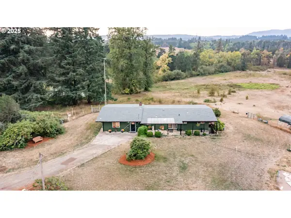 40235 Rainbow Dr, Scio, OR 97374