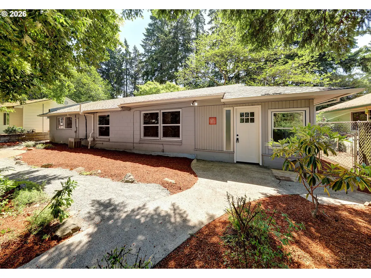 8834 NE Russell Pl, Portland, OR 97220 - #1
