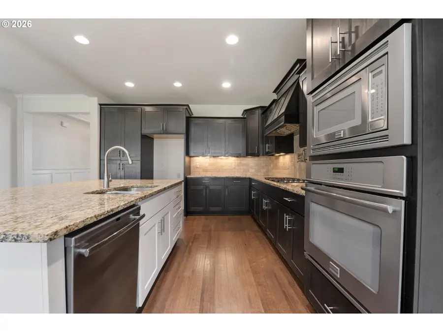 13540 SE Greenwood Ct, Clackamas, OR 97015 - Image #3